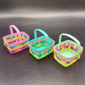 VTG 1991 Spearhead Ind Woven Plastic Mini Woven Pink & Blue Baskets Lot Of 3
